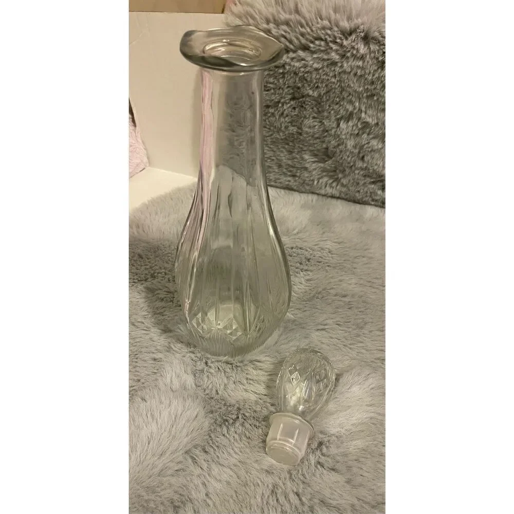 VTG 14” Glass Decanter & Stopper Etched Diamond pattern Genie Bottle